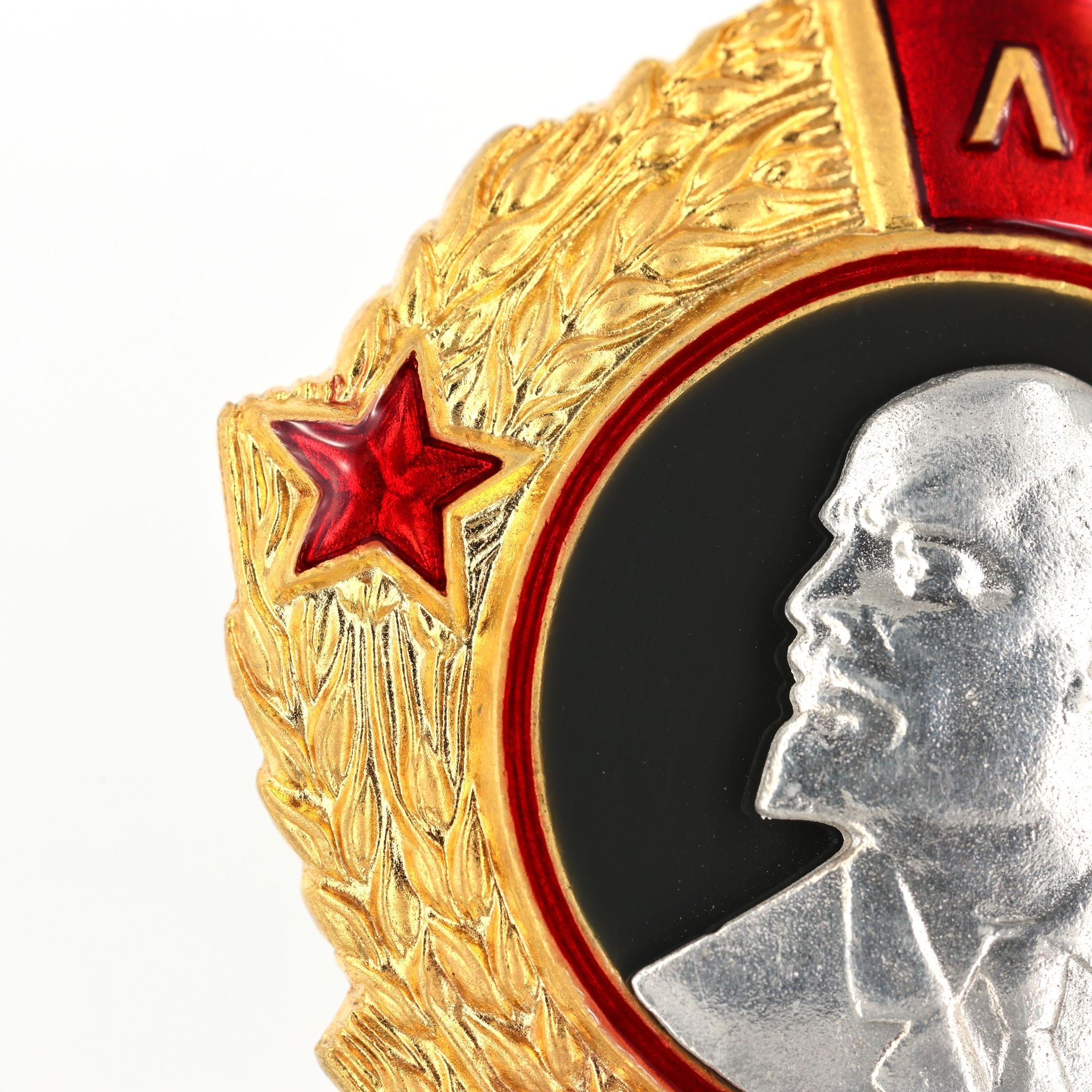 Leninorden Typ 3 (1936–1943) – Lenin-Porträt aus 925 Sterling Silber – vergoldete Basis – Emaille – Replik (Sammleranfertigung)