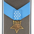 US Orden Navy Medal of Honor 1942–1963 – Museumsreplik Sammleranfertigung Reproduktion mit Bandspange & Etui