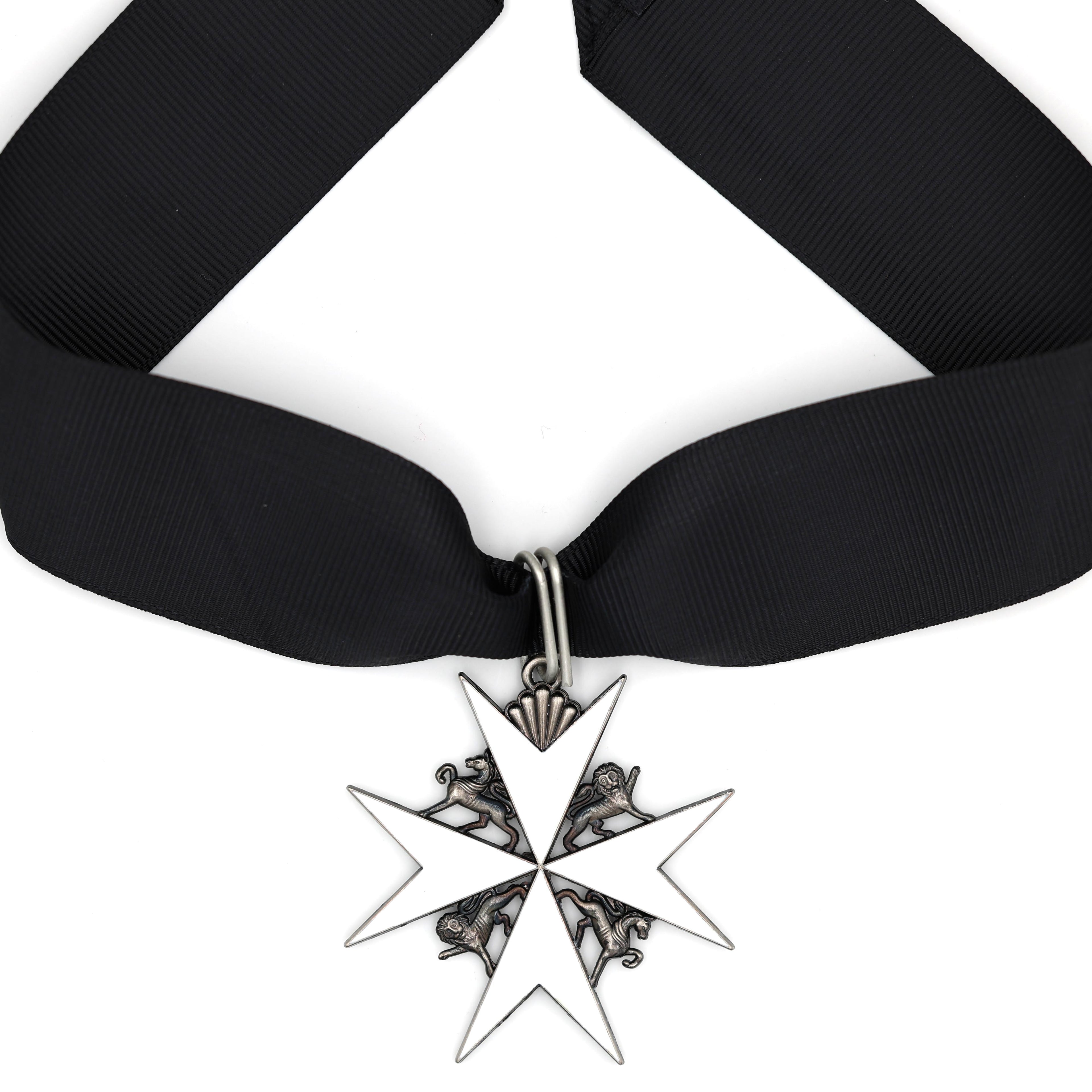 Johanniterorden Kommandeurkreuz am Halsband (Silber) / Order of St. John Knight Commander’s Cross (Neck Ribbon, Silver) – Replik (Sammleranfertigung)