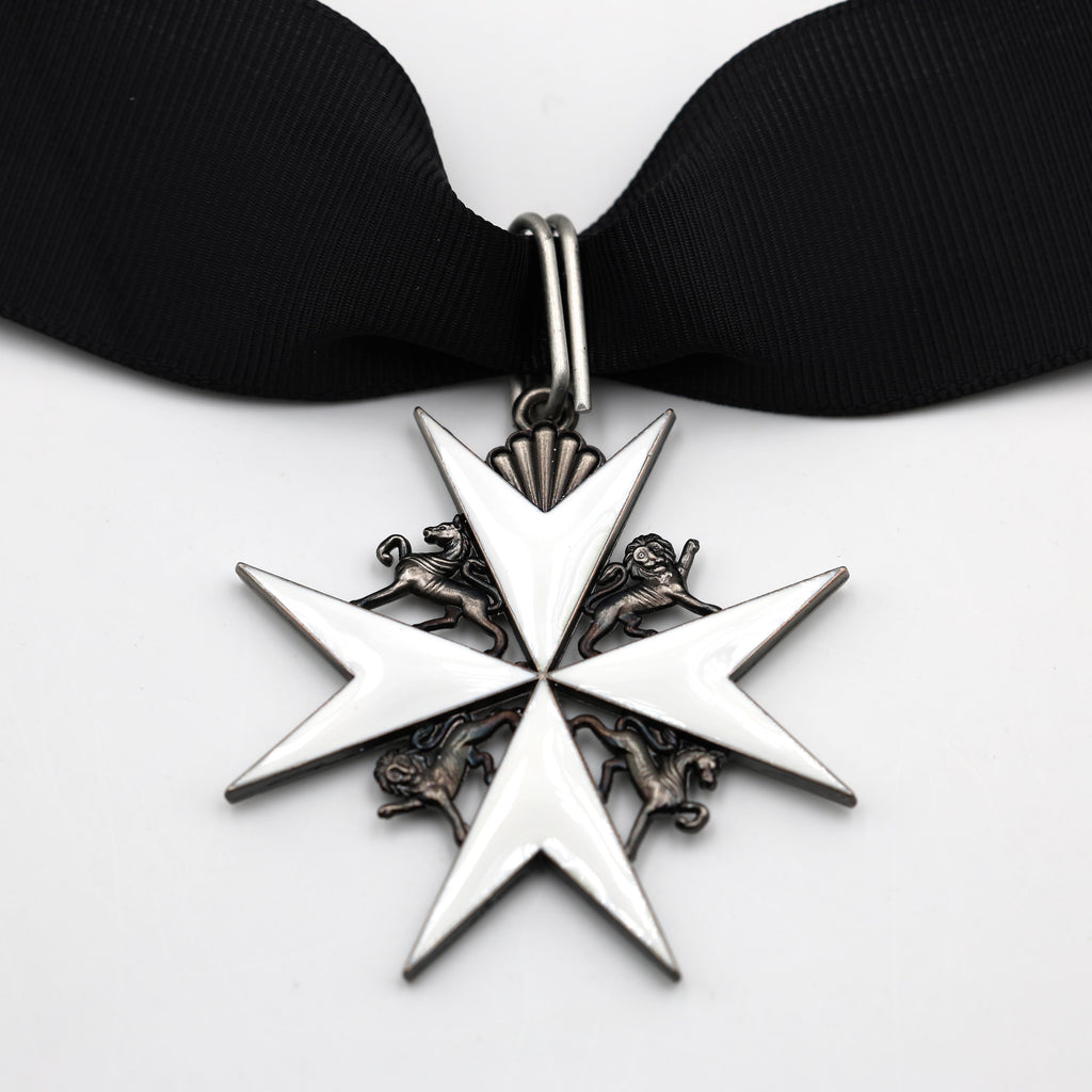 Johanniterorden Kommandeurkreuz am Halsband (Silber) / Order of St. John Knight Commander’s Cross (Neck Ribbon, Silver) – Replik (Sammleranfertigung)