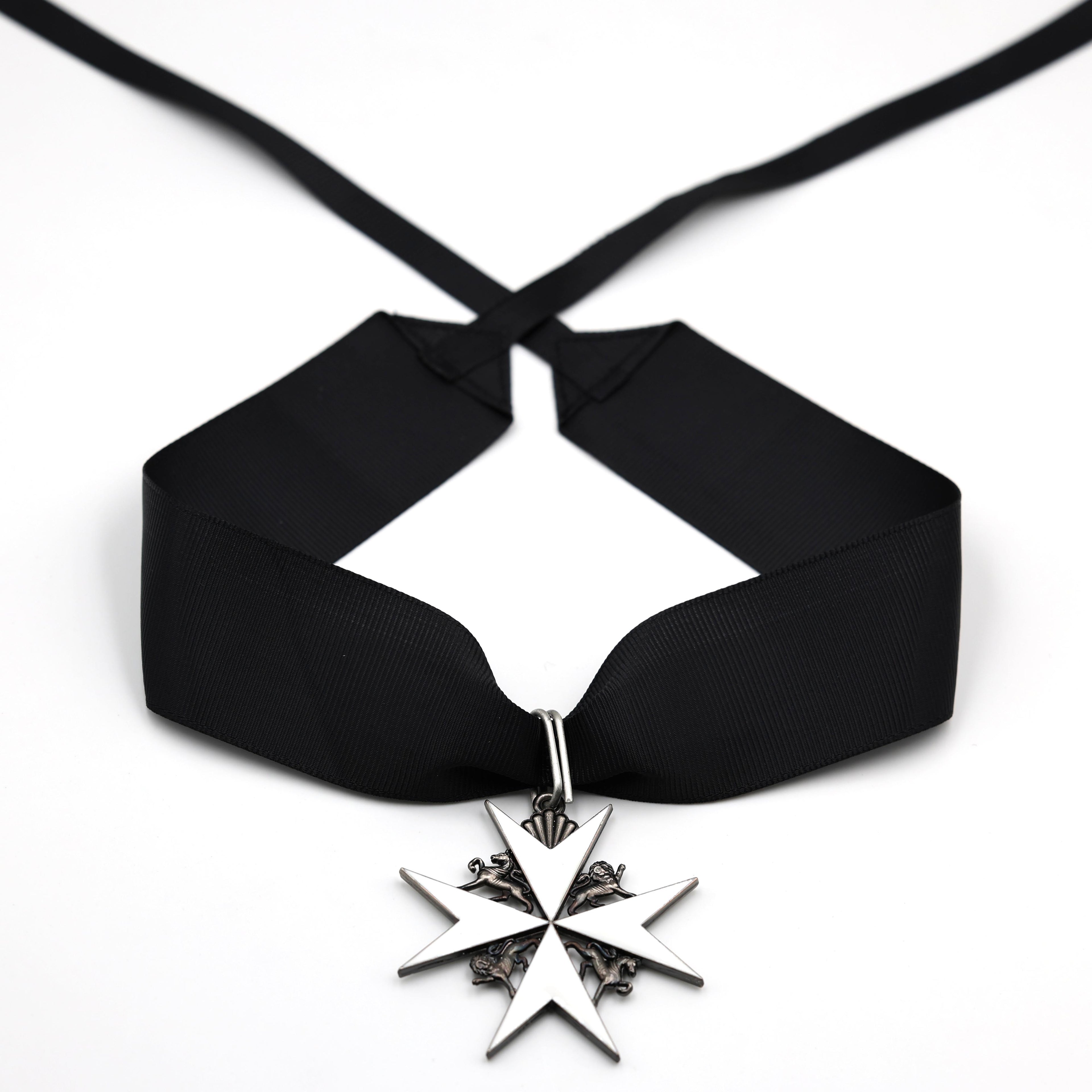 Johanniterorden Kommandeurkreuz am Halsband (Silber) / Order of St. John Knight Commander’s Cross (Neck Ribbon, Silver) – Replik (Sammleranfertigung)