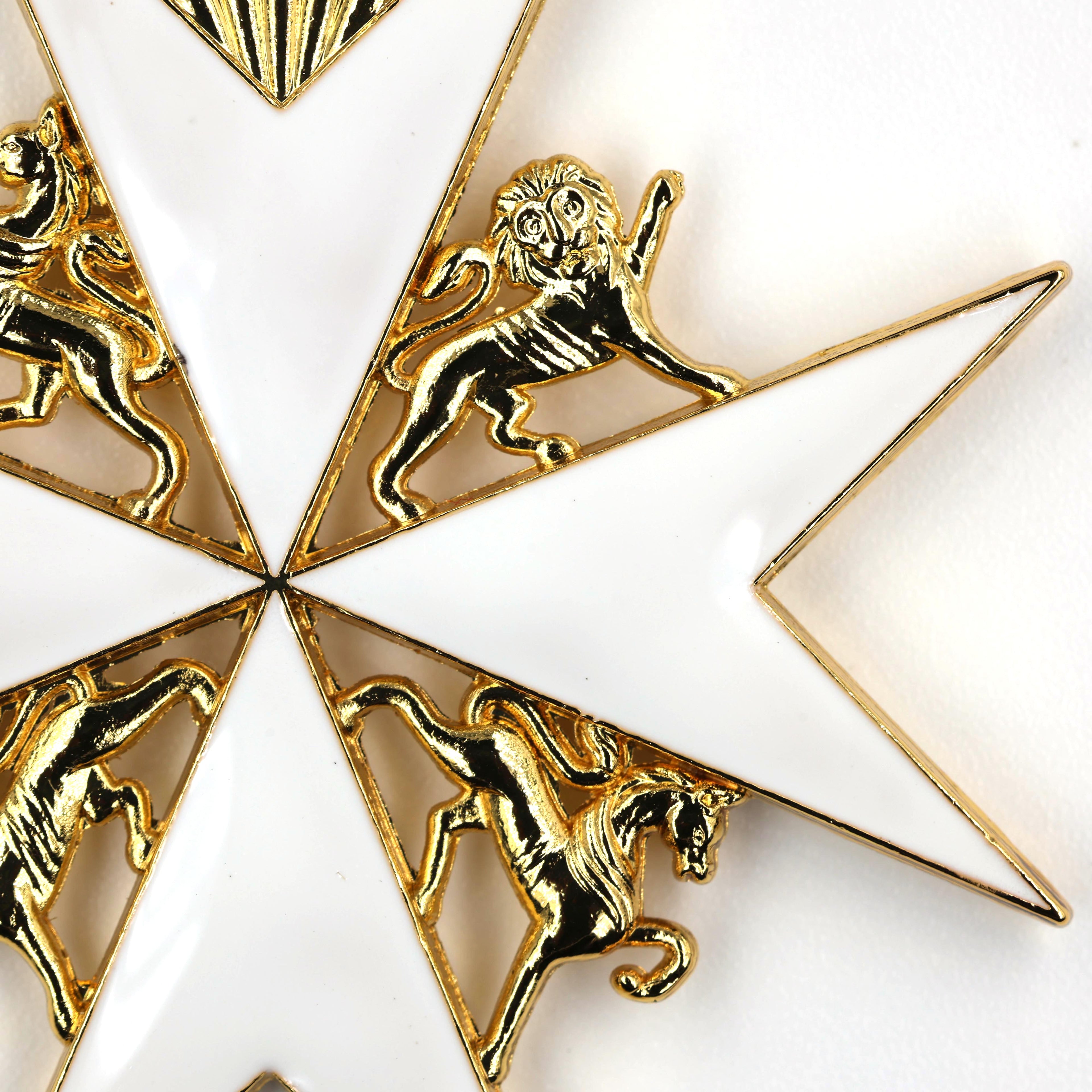 Johanniterorden Abzeichen / Order of St John Officer Class Badge – Malteserkreuz (Maltese Cross) & schwarzes Band – Replik (Sammleranfertigung)