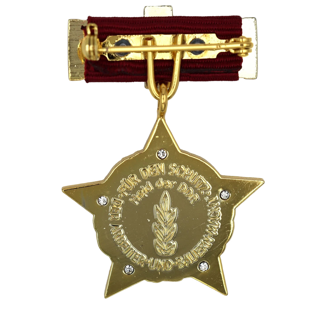 DDR (Ostdeutschland) – Held der Deutschen Demokratischen Republik (Hero of the German Democratic Republic) – Sammleranfertigung Medaille/Ordensabzeichen, Messing