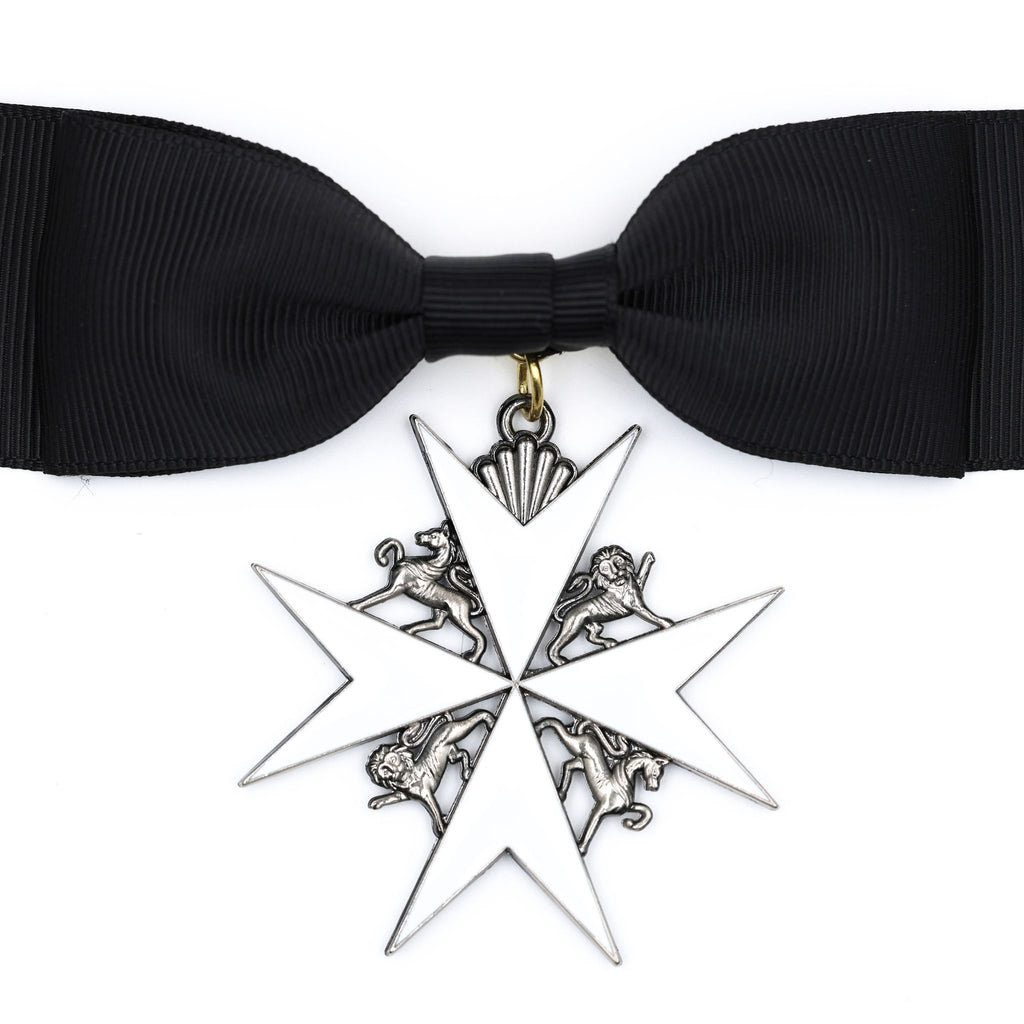 Britischer Johanniterorden – Damen-Schleifenabzeichen einer Dame der Gnade / UK British Order of St John Lady of Grace Bow Badge Replica – Sammleranfertigung