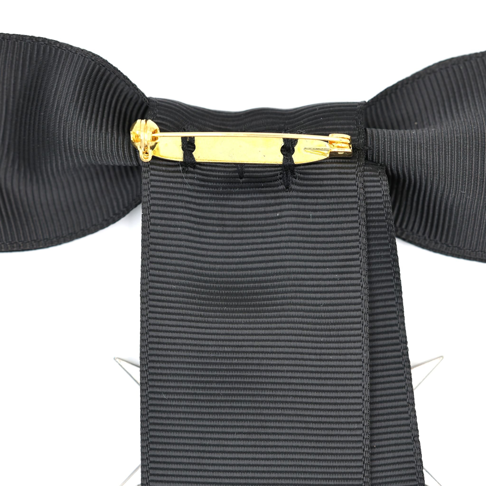 Britischer Order of St John Kommandeur CStJ Grad III Damen-Schleifenabzeichen Replik