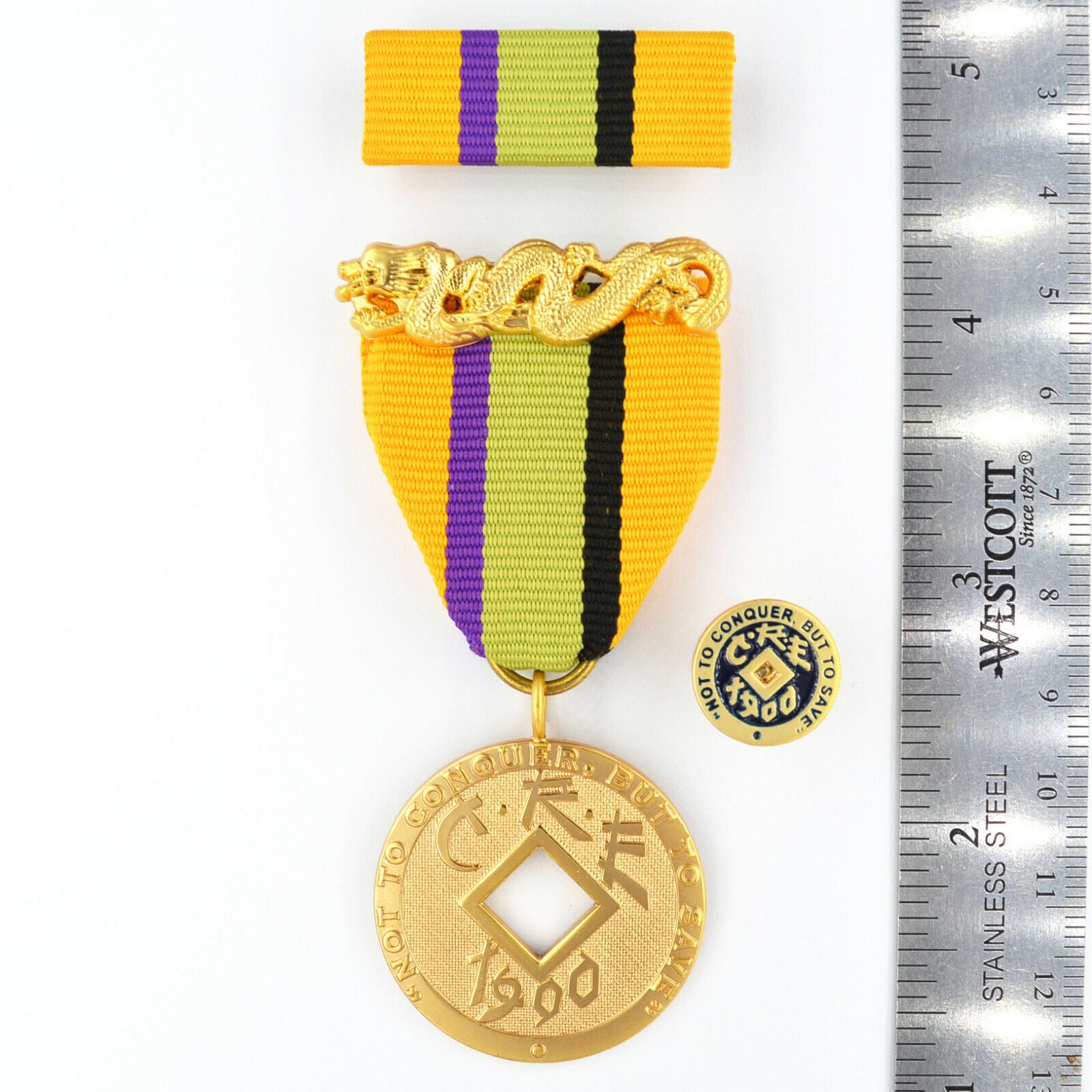 Imperial Order of the Dragon / Kaiserlicher Orden des Drachen (USA) – China/Boxer Rebellion 1900 (C.R.E.) – Medaille + Ribbon Bar/Bandschnalle + Kupfer-Dekoration – Replik Sammleranfertigung
