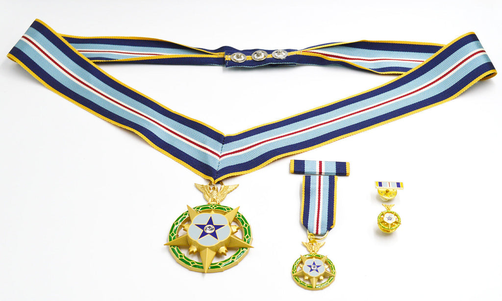 Congressional Space Medal of Honor (US Space MOH) – „Kongress-Weltraum-Ehrenmedaille“ – Halsband-Version (Neck Ribbon) – mit Etui – Sammleranfertigung (Replik / Nachfertigung / Museum Replica)