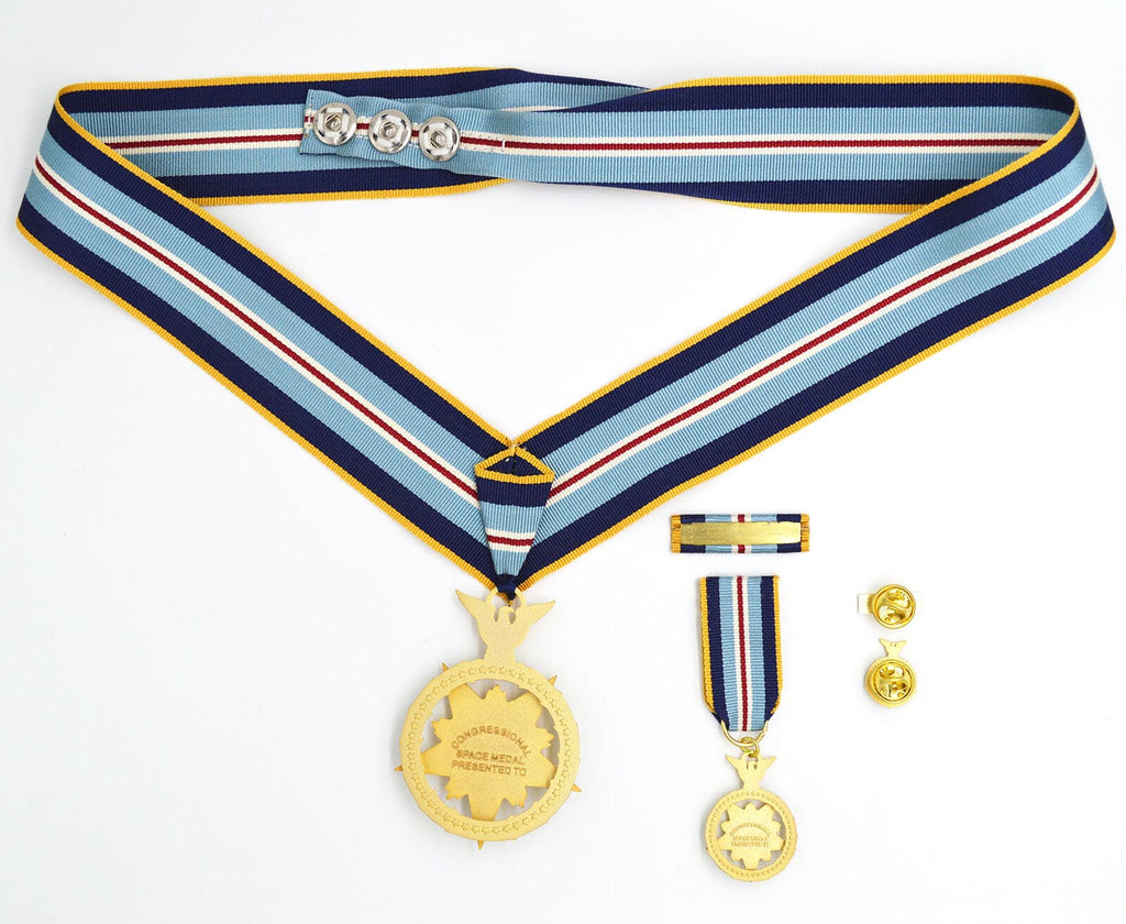 Congressional Space Medal of Honor (US Space MOH) – „Kongress-Weltraum-Ehrenmedaille“ – Halsband-Version (Neck Ribbon) – mit Etui – Sammleranfertigung (Replik / Nachfertigung / Museum Replica)