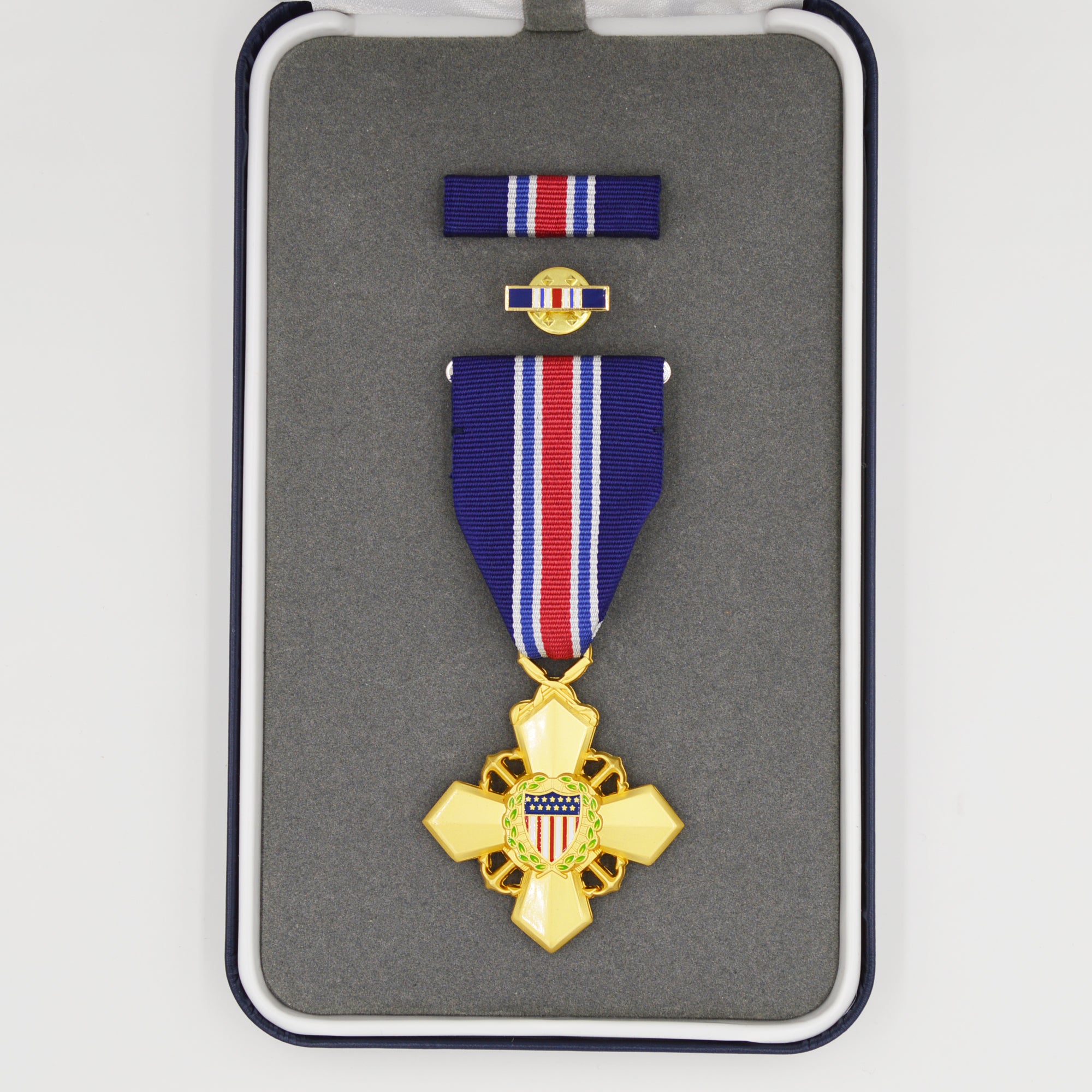 U.S. Coast Guard Cross (Kreuz der US-Küstenwache) – Replik-Set in 1:1 Optik – Orden/Medaille mit Bandschnalle, Anstecker & Etui